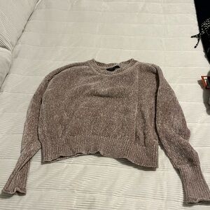 Soft tan sweater 
Size XS/S 
Great condition